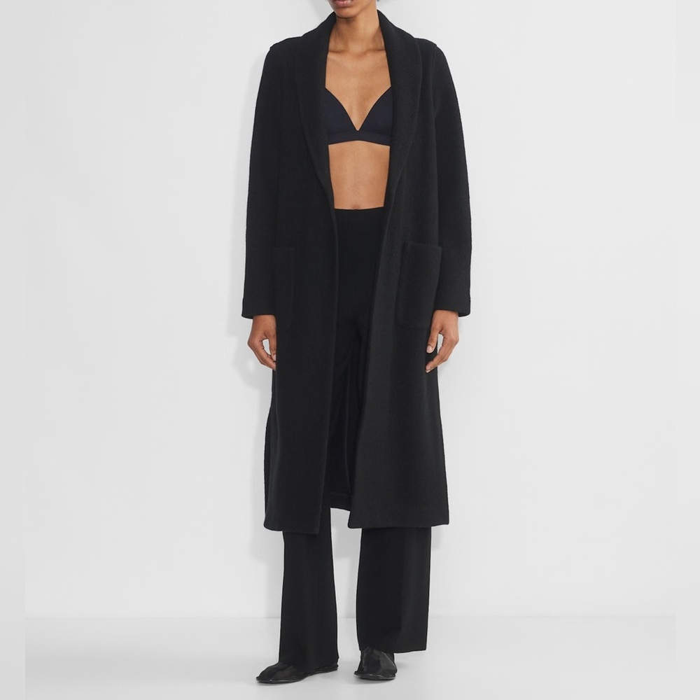Babaton Luxe Lounge Jacket - Picture 2 of 15